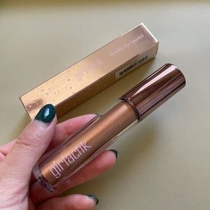 GIRLACTIK metallic eye sparkle shadow